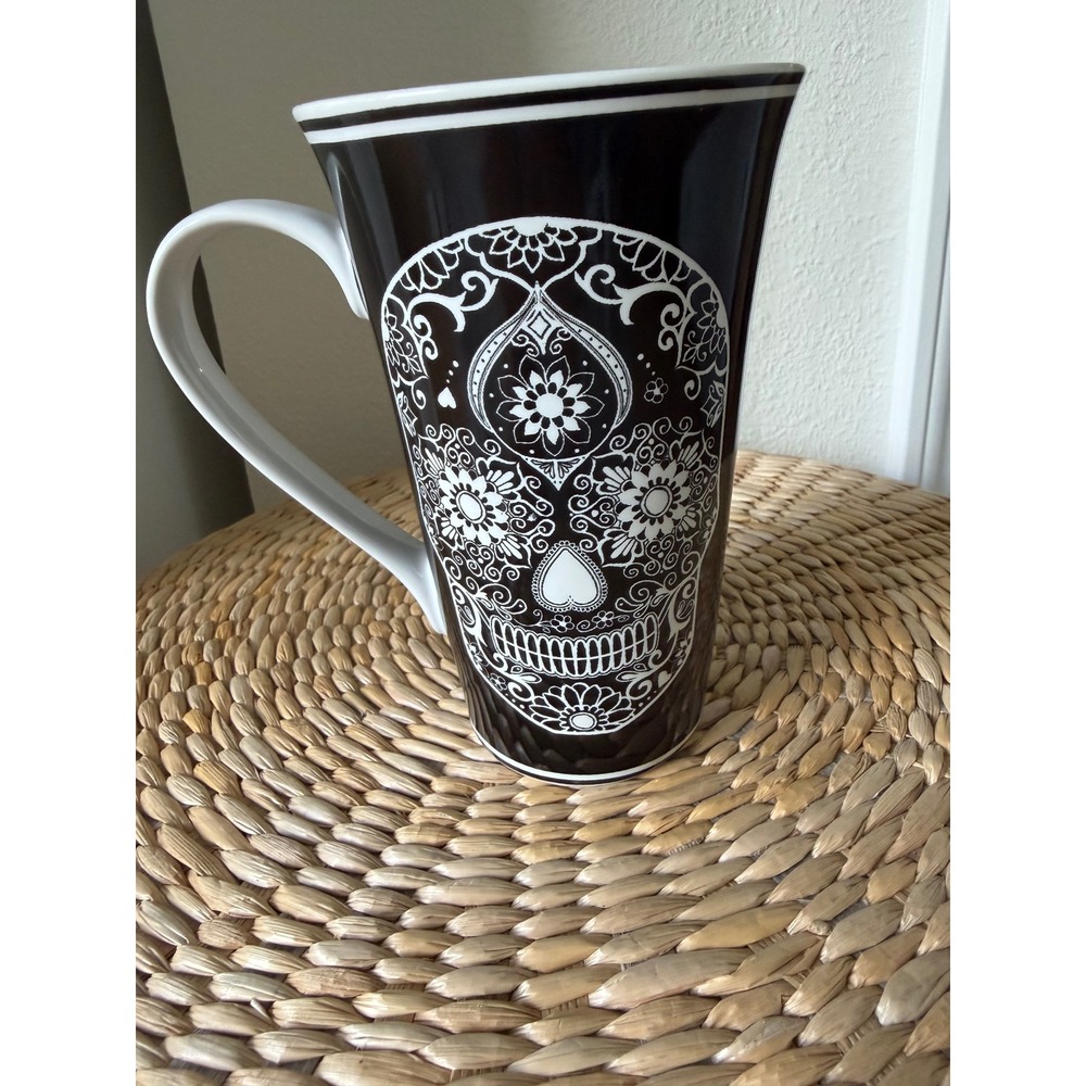 Coventry Designers Choice La Calavera Sugar Skull Porcelain Latte Mug Black Wht